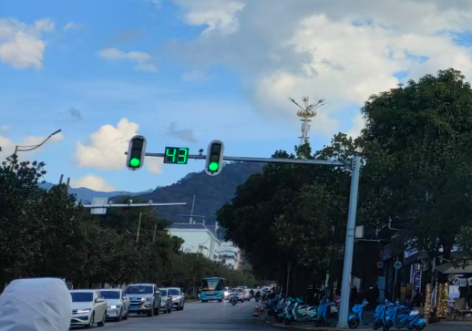 人类未来出行新方式 飞行汽车开启立体交通新纪元 