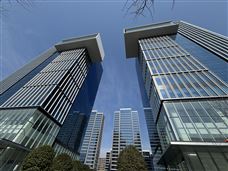 ��ס�����䡰ס������һ��֮�䱳��ĳ������ǻ�������